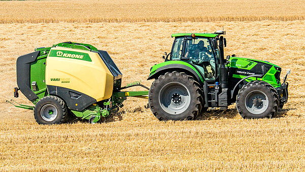 TIM – the baler manages the tractor